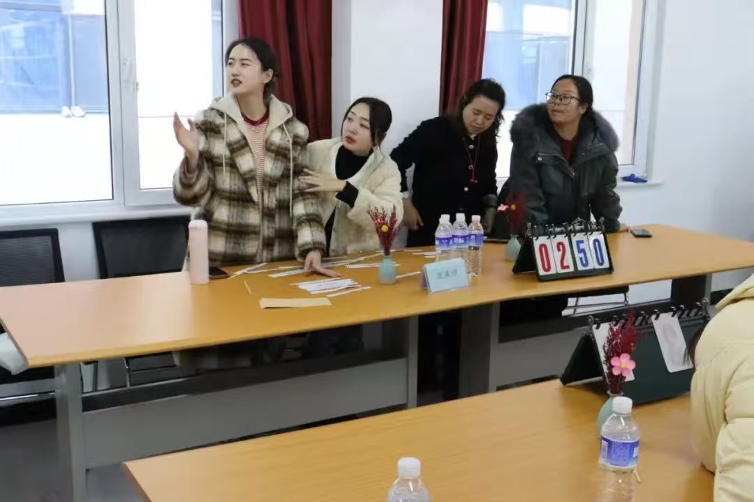 08f4566e7f2275e4a1dc9d43316d08ba