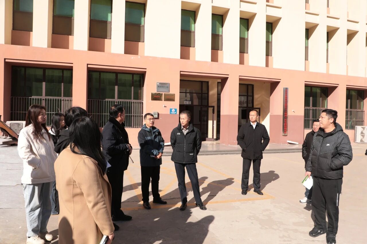 70693bfb21d13a3b8ba82539f05d3e10 70693bfb21d13a3b8ba82539f05d3e10