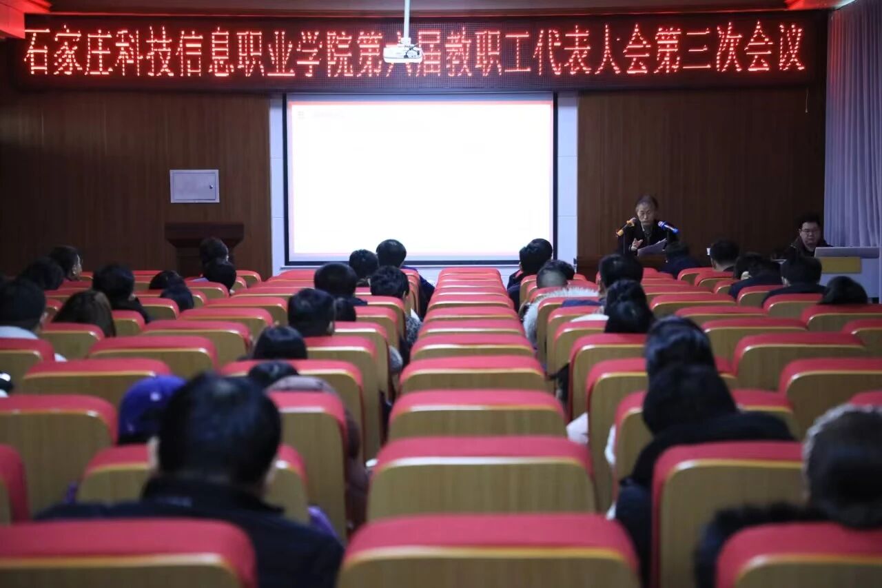 f561a131675be85166bf5cee6353a29c