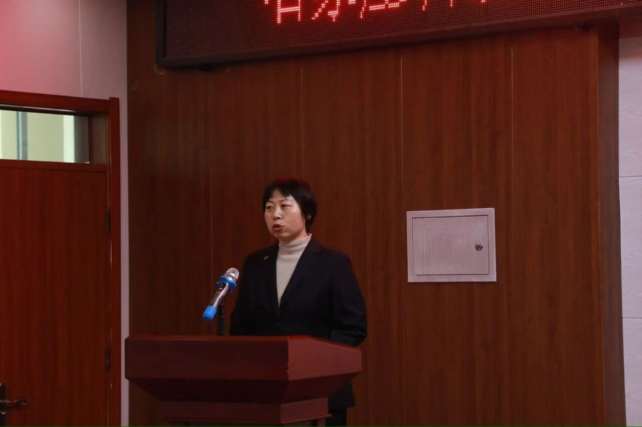 8b41f7a14b61934c4f1f35d45add294d 8b41f7a14b61934c4f1f35d45add294d