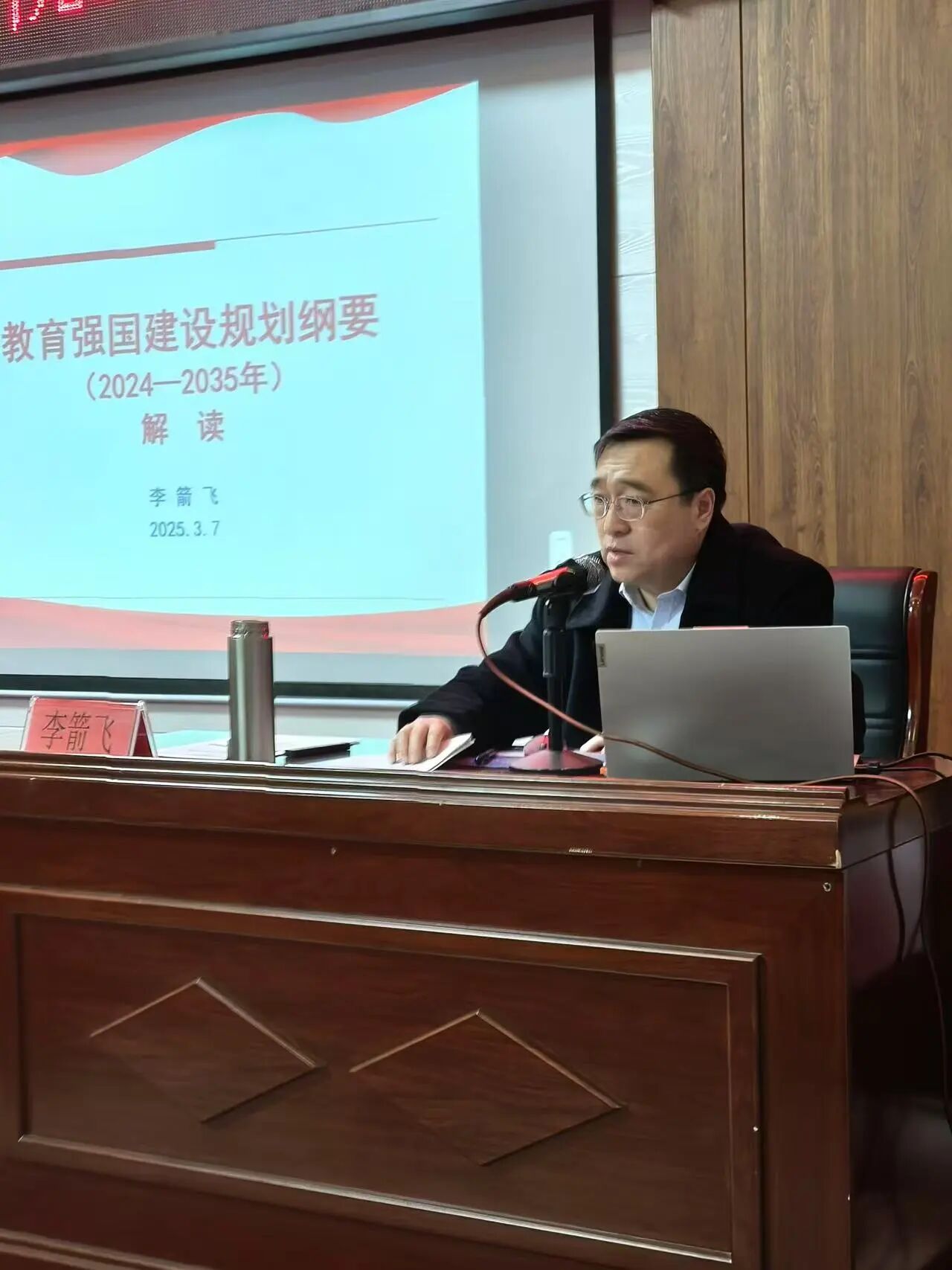 2b2a4fdb868a925c2a919bebfd8a4bb3 2b2a4fdb868a925c2a919bebfd8a4bb3