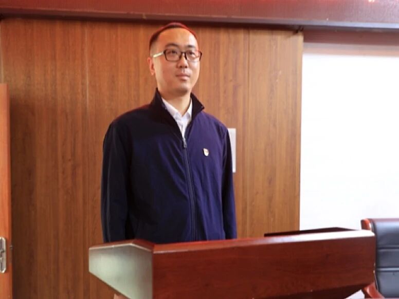 d10f522a62345164693875a067ecee0d