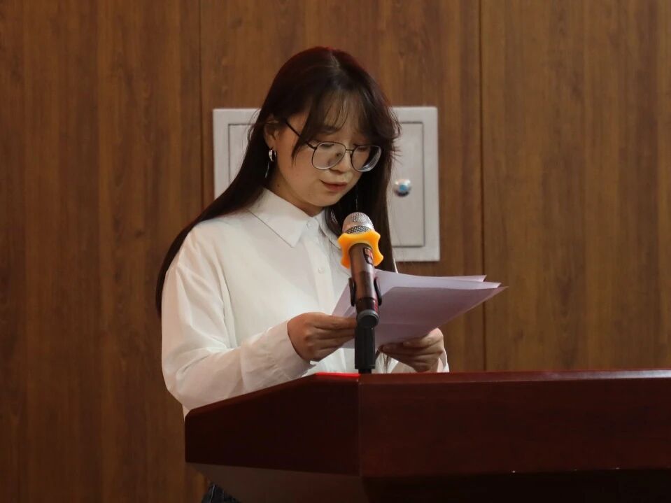 7eeccb7be85adb7f36fa364d0f57c037