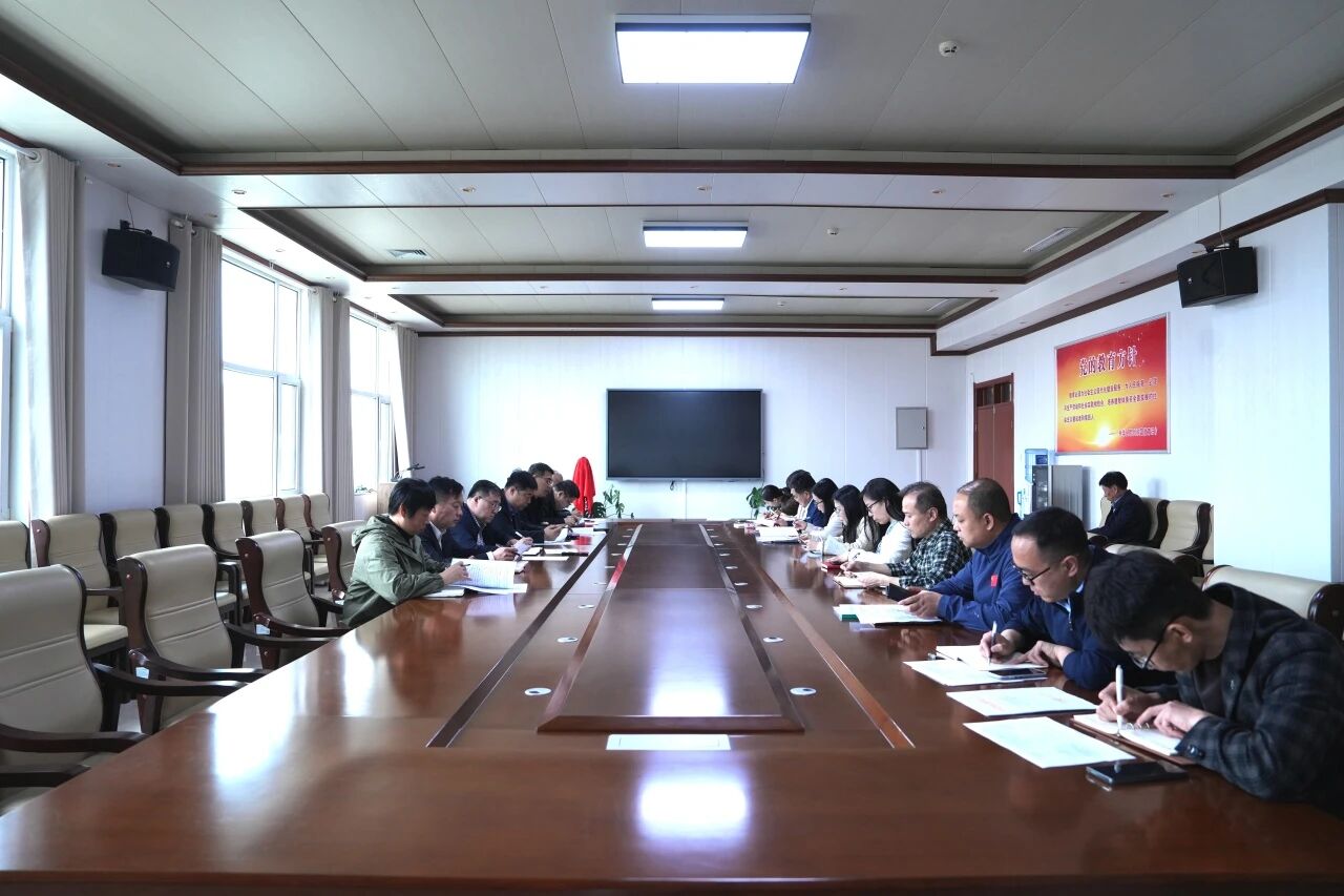 e6e2325c08f55a0b35f5ecba5c426ce5 e6e2325c08f55a0b35f5ecba5c426ce5