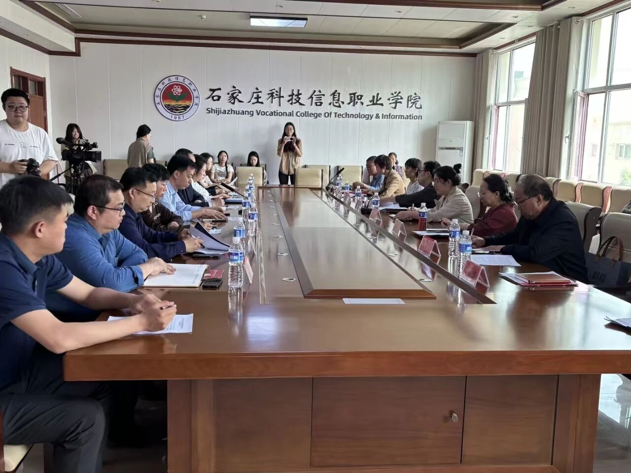 c370828c6d10ec3e21f0247580865e5e c370828c6d10ec3e21f0247580865e5e