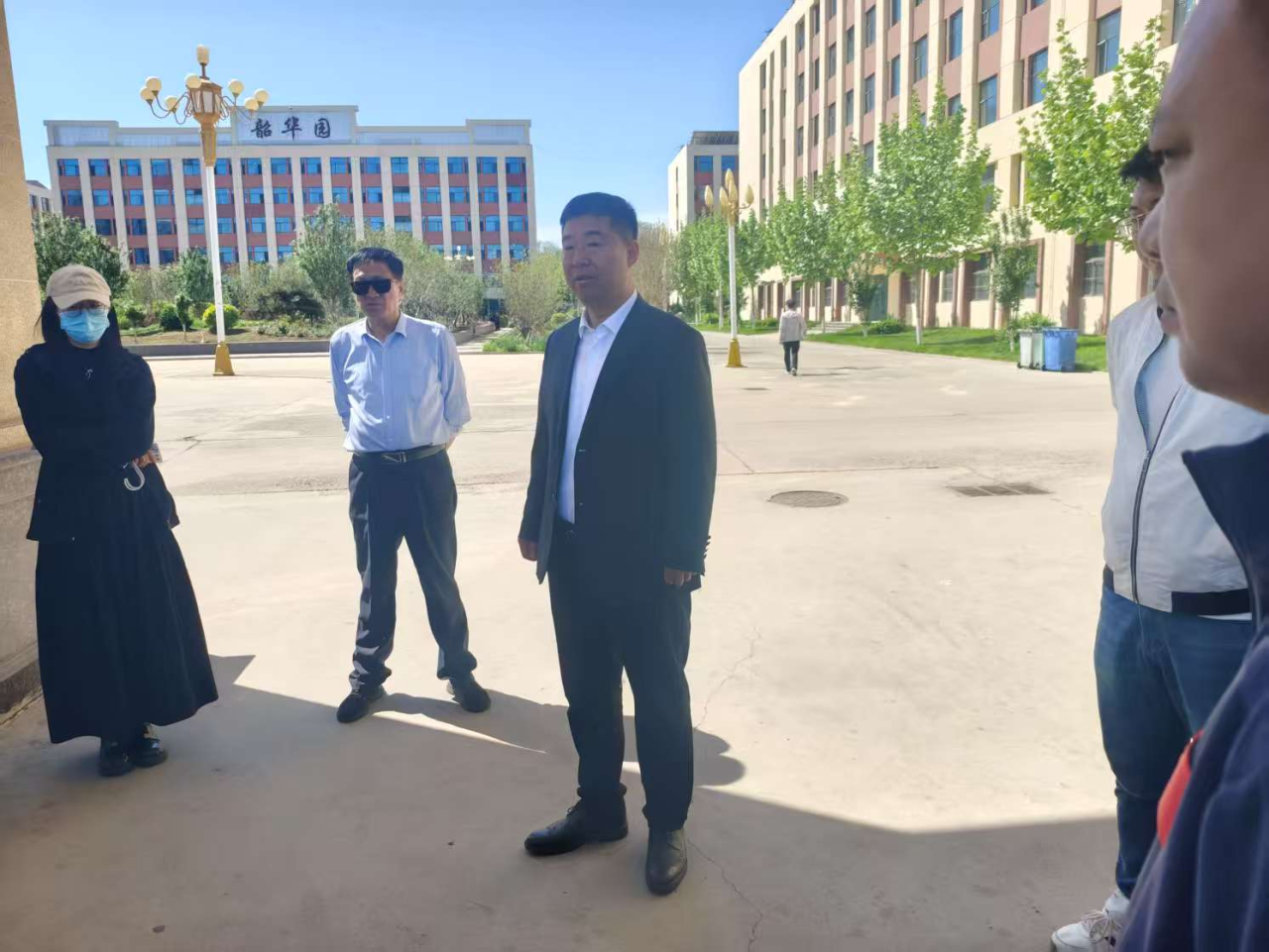 5f643639e7b62b6abd481839de47b4a1