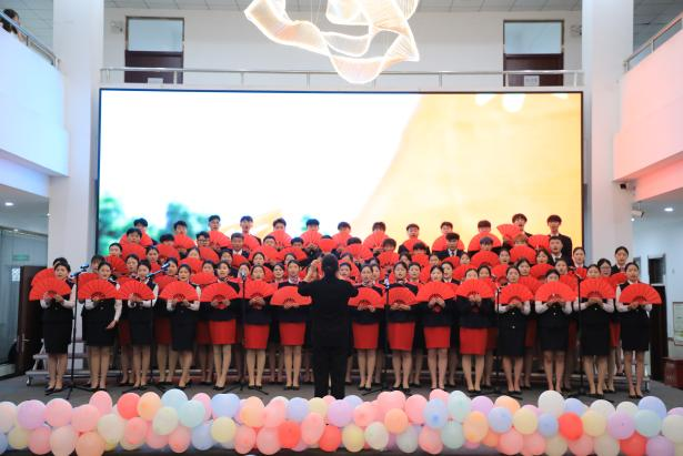 d2f55df6d58183b8f2546be6ef8fc07a d2f55df6d58183b8f2546be6ef8fc07a