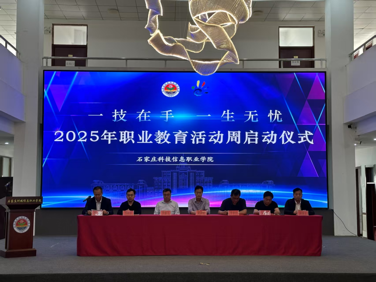 e01238ca262712402b9881d531a1f44a e01238ca262712402b9881d531a1f44a