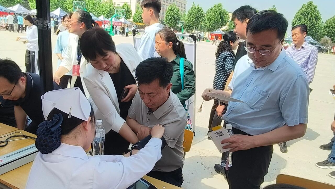 81b8240fba29b6f3ce08f5aaf2e04155 81b8240fba29b6f3ce08f5aaf2e04155