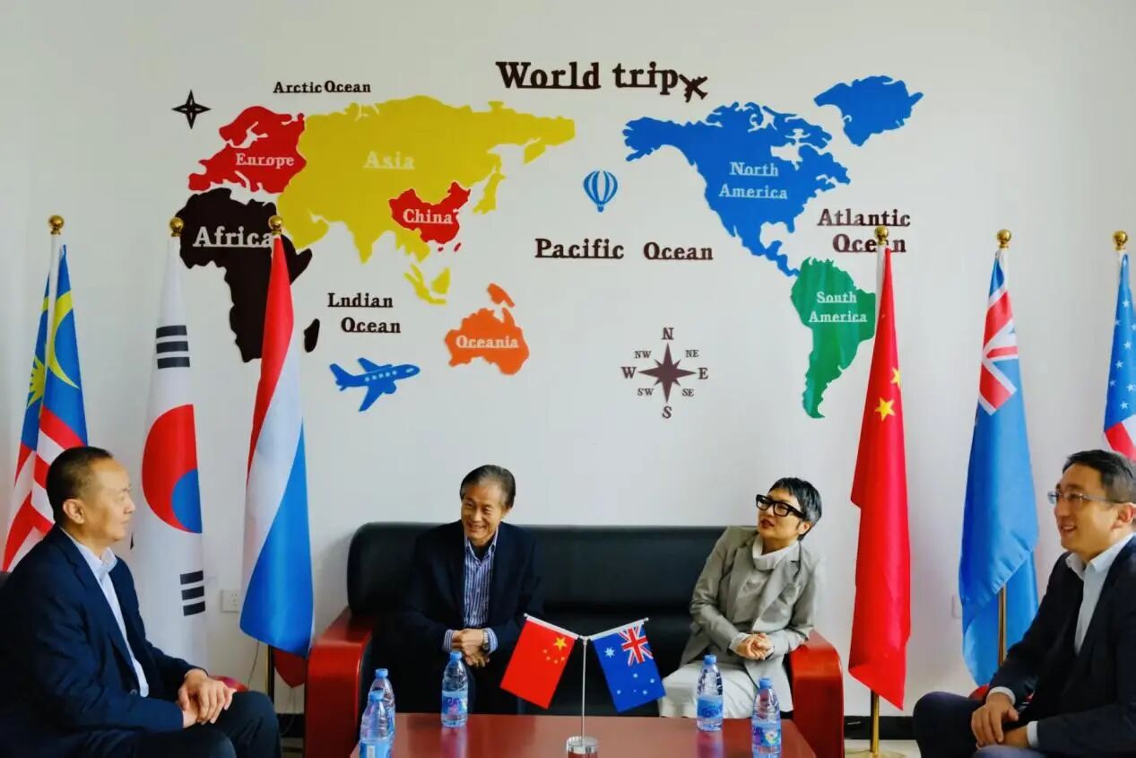 94e15d788cc37901e72d6bd40ebdbdff