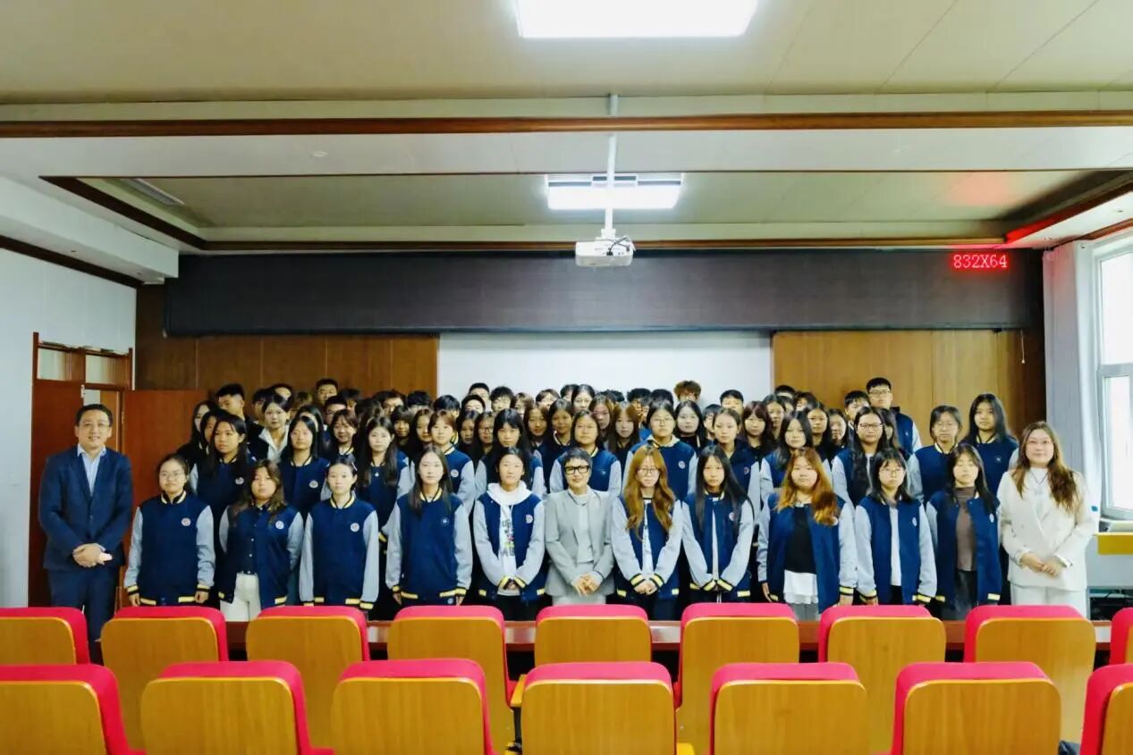 5b5edd0a816f0e0a27535bb9b40002c2